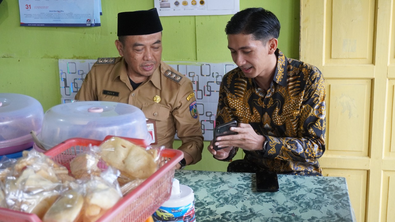 Putra Jamal Mirdad Bertemu Pj Bupati Jepara di Warung