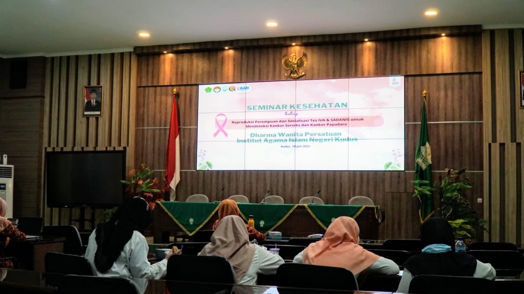 Cegah Kanker Serviks dan Kanker Payudara, DWP IAIN Kudus Gelar Tes IVA & SADANIS 1 WhatsApp Image 2022 07 20 at 00.00.29