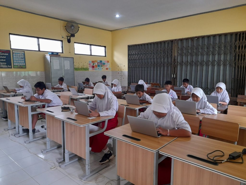 Hari Ini Puluhan Sekolah di Kudus Laksanakan ANBK Ulang 1 WhatsApp Image 2022 11 14 at 15.09.46