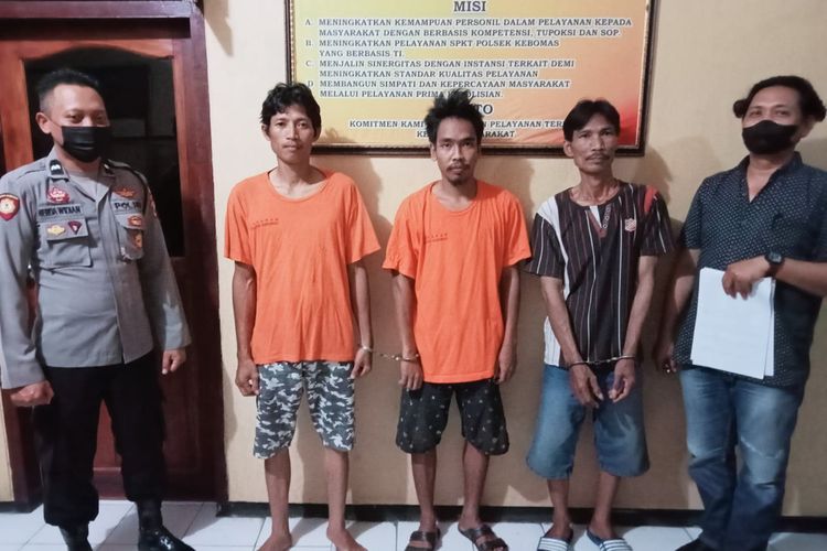 tiga tersangka pencurian di cool storage di kompleks pergudangan Jalan Mayjend Sungkono, Desa Sekarkurung, Kecamatan Kebomas, Gresik, Jawa Timur berhasil diamankan kepolisian (Dok. Polres Gresik)