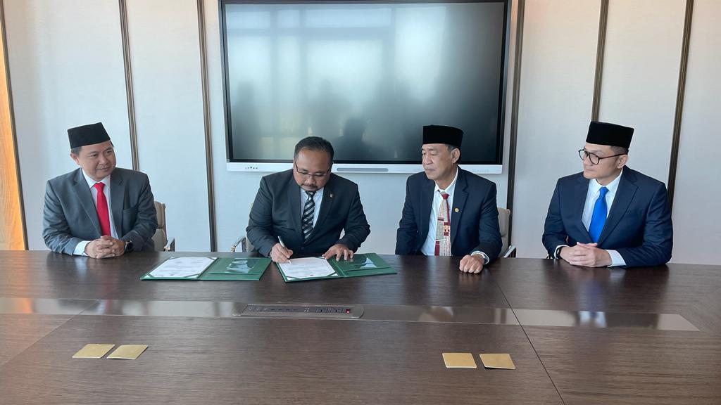 Indonesia dan Pemerintah Kerajaan Arab Saudi telah menandatangani kesepakatan penyelenggaraan ibadah haji 1444 H/2023 M pada Minggu (09/01) di Jeddah, Arab Saudi