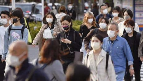 Jepang bakal menurunkan status Covid-19 jadi setingkat flu musiman pada musim semi ini