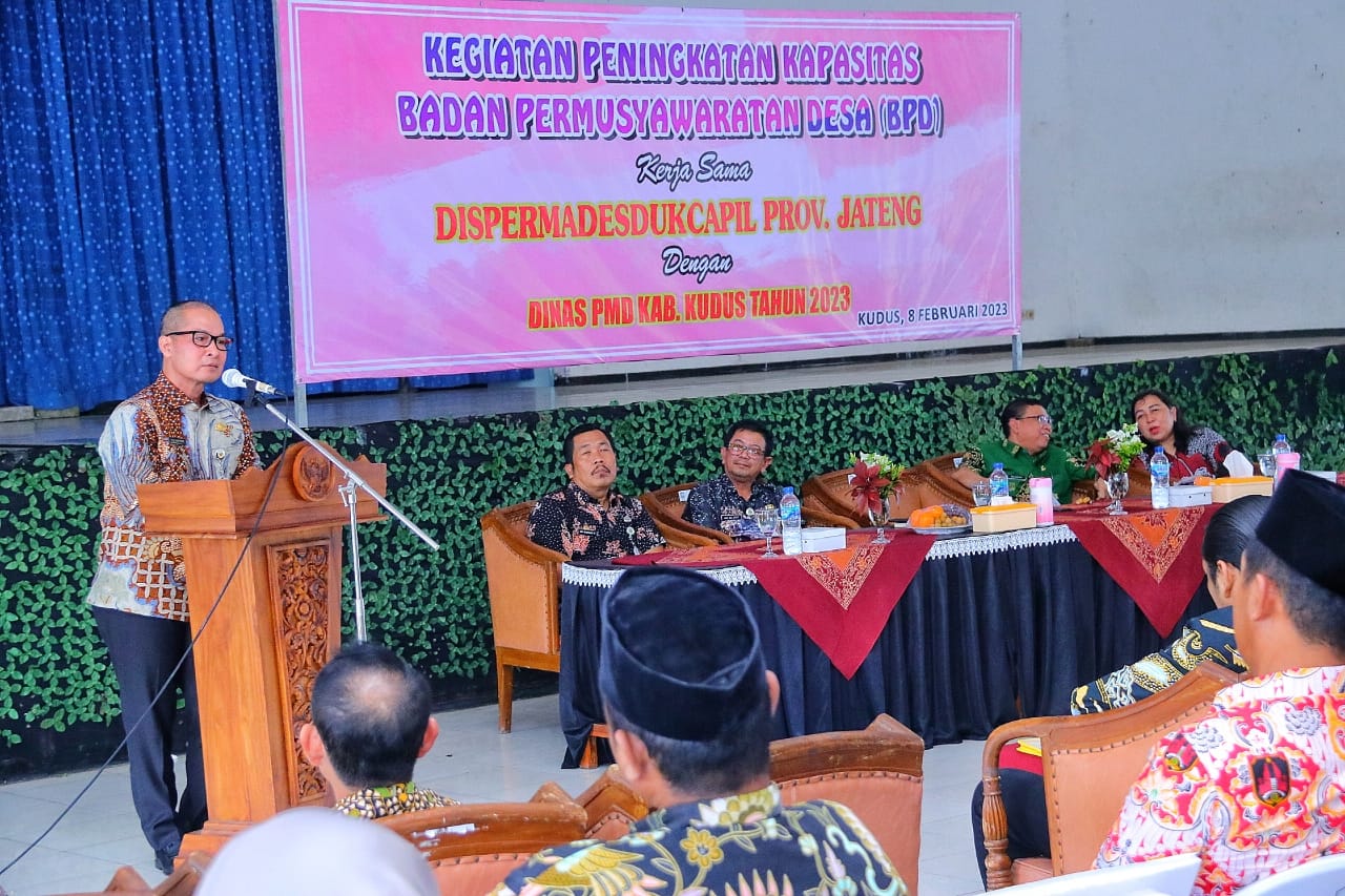 Semua anggota Badan Permusyawaratan Desa (BPD) di Kabupaten Kudus berkumpul di Gedung Graha Mustika pada Rabu (8/2) untuk mengikuti kegiatan Peningkatan Kapasitas Badan Permusyawaratan Desa (BPD).