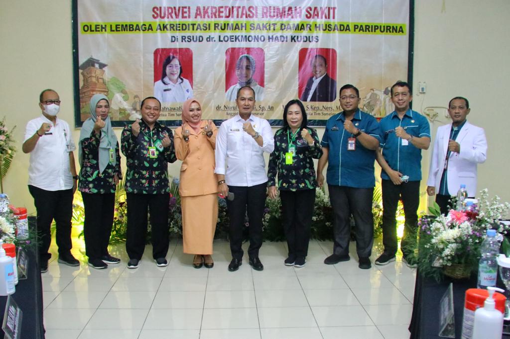 Survei akreditasi dilaksanakan oleh Lembaga Akreditasi Rumah Sakit Damar Husada Paripurna (LARS DHP) untuk mengukur kualitas pelayanan RSUD dr. Loekmono Hadi Kudus