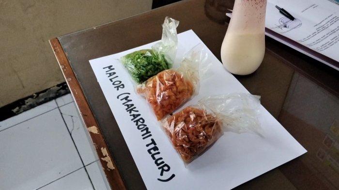 Hasil laboratorium dari jajanan yang sebabkan keracunan di SDN 2 Mejobo mengungkapkan adanya cemaran mikroba (Foto: TribunJateng)