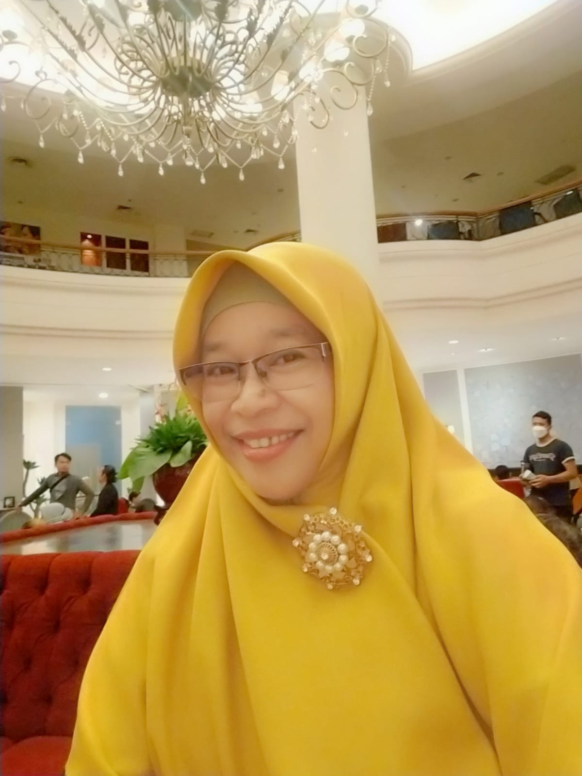 Ketua Jurusan Bahasa dan Sastra Jawa, Fakultas Bahasa dan Seni Universitas Negeri Semarang (UNNES) Dr. Prembayun Miji Lestari menjelaskan pentingnya menjaga dan melestarikan bahasa Ibu.