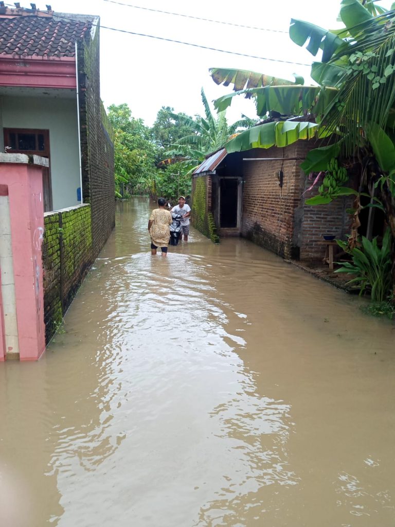 Ini Potret Banjir di Desa Sowan Kidul yang Rendam Rumah 200 KK 5 WhatsApp Image 2023 02 23 at 15.29.40 1