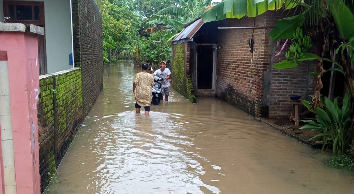 Inilah beberapa potret banjir di Desa Sowan Kidul dari wartawan Nur Ithrotul Fadhilah (KlikFakta.com)