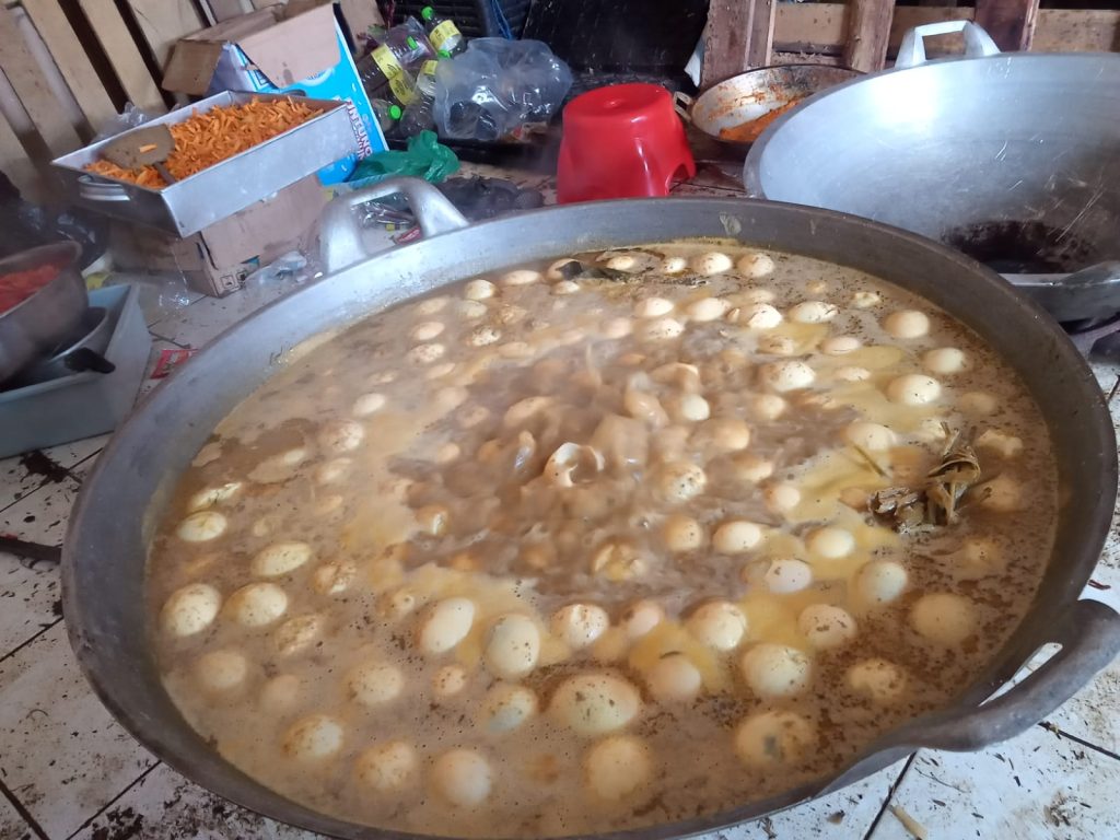 Lumbung Padi Desa Sowan Kidul Jepara Jadi Dapur Umum untuk Korban Banjir 3 WhatsApp Image 2023 03 03 at 12.36.02