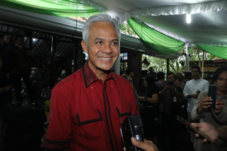 Gubernur Jawa Tengah Ganjar Pranowo mengimbau masyarakat berhenti main petasan menyusul banyaknya kasus ledakan yang menyebabkan jatuh korban (Foto: Pemprov Jateng)