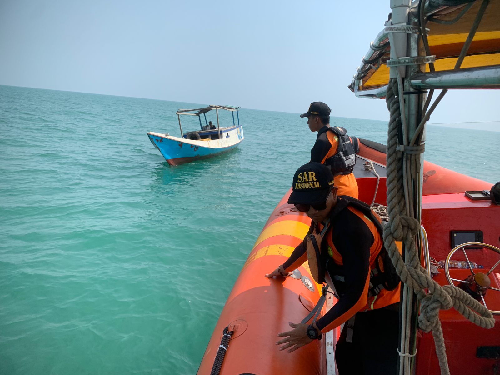 TIM SAR yang melakukan pencarian nelayan hilang (istimewa)