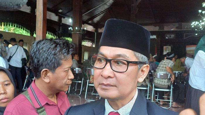 Bupati Kudus Hartopo memastikan tidak ada pungli pada sekolah di Kudus (Foto: TribunJateng)