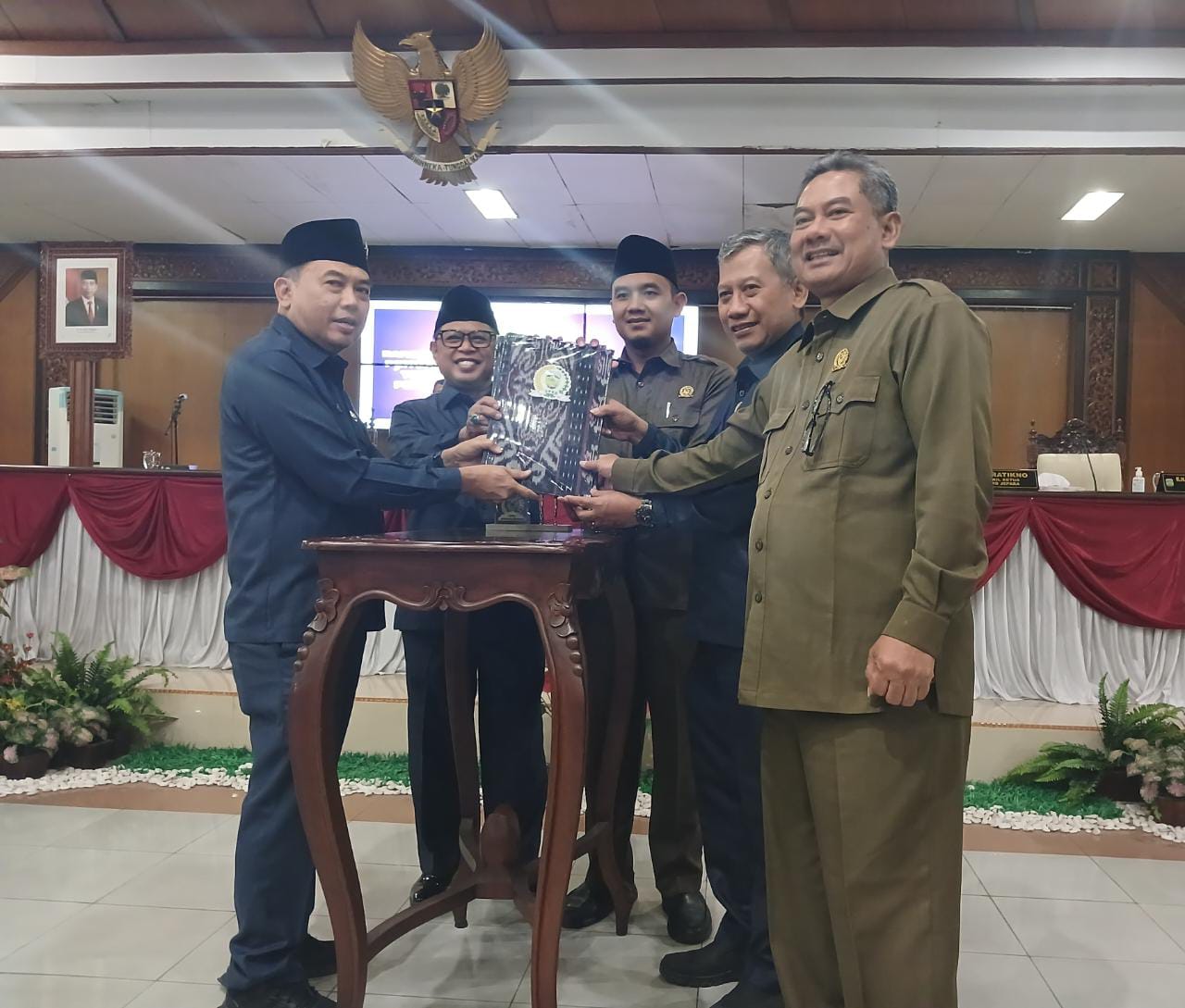 Pengesahan perubahan APBD 2023 yang berlangsung di Graha Paripurna DPRD Jepara, Rabu (23/8/2023) (KlikFakta/Nur Ithrotul Fadhilah)