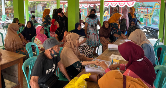Kegiatan Posbindu di Desa Bogowanti (Foto: Dok. KKN IKMB IAIN Kudus di Desa Bogowanti)