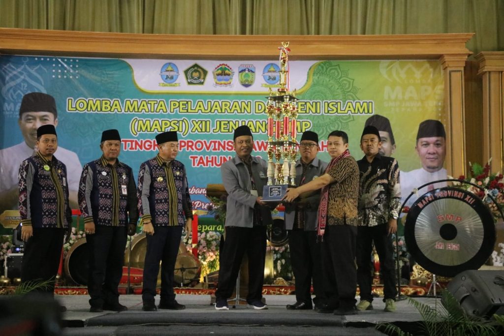 Tuan Rumah Lomba MAPSI Jateng, Pj. Bupati Gratiskan Peserta Masuk Objek Wisata 2 WhatsApp Image 2023 10 20 at 19.19.27 1