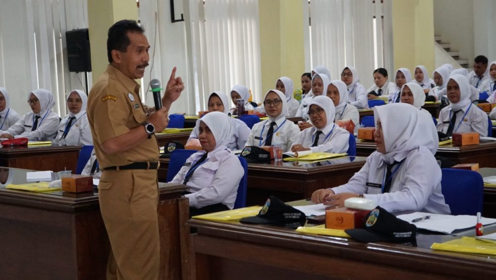 Guru PPPK di Jepara Dipesani Sekda Edy Jangan Warisi Perilaku Malas 1 WhatsApp Image 2023 10 23 at 13.26.25 1
