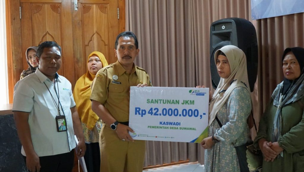 Sekda Jepara Dorong RT/RW Diikutkan BPJS Ketenagakerjaan 3 WhatsApp Image 2023 10 23 at 14.47.14 1