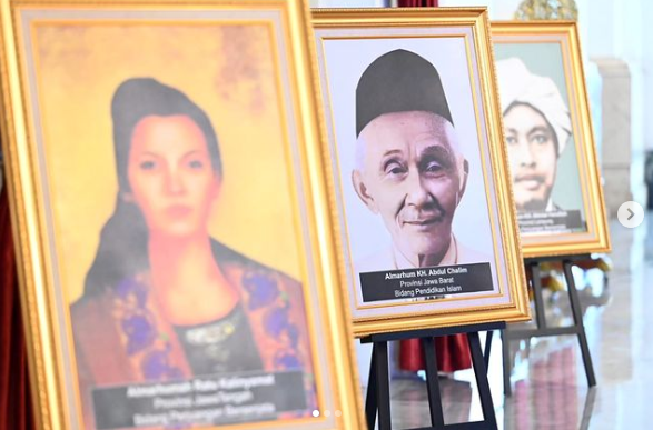 Pemerintah Indonesia memberikan gelar pahlawan nasional kepada enam tokoh pada peringatan hari pahlawan 10 November 2023 (IG: Joko Widodo)