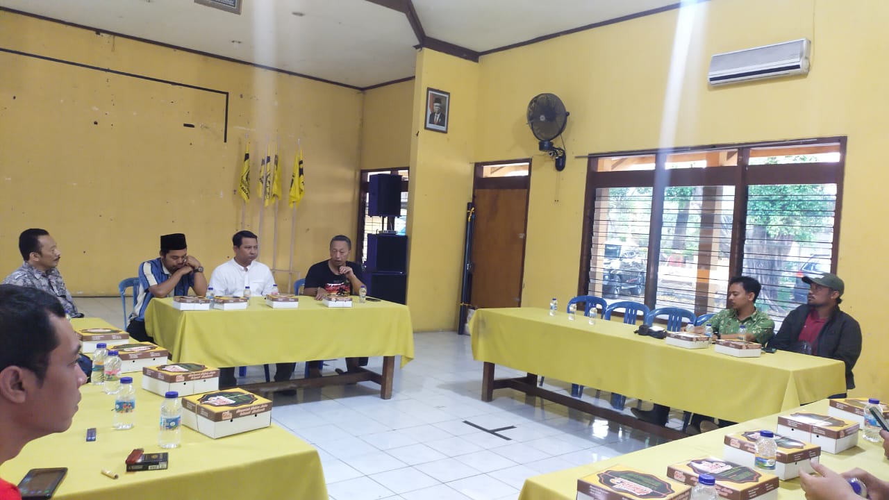 silaturahmi relawan Prabowo-Gibran pada Jum’at (8/12/2023) siang di kantor DPD Golkar Jepara (KF/Ariz)