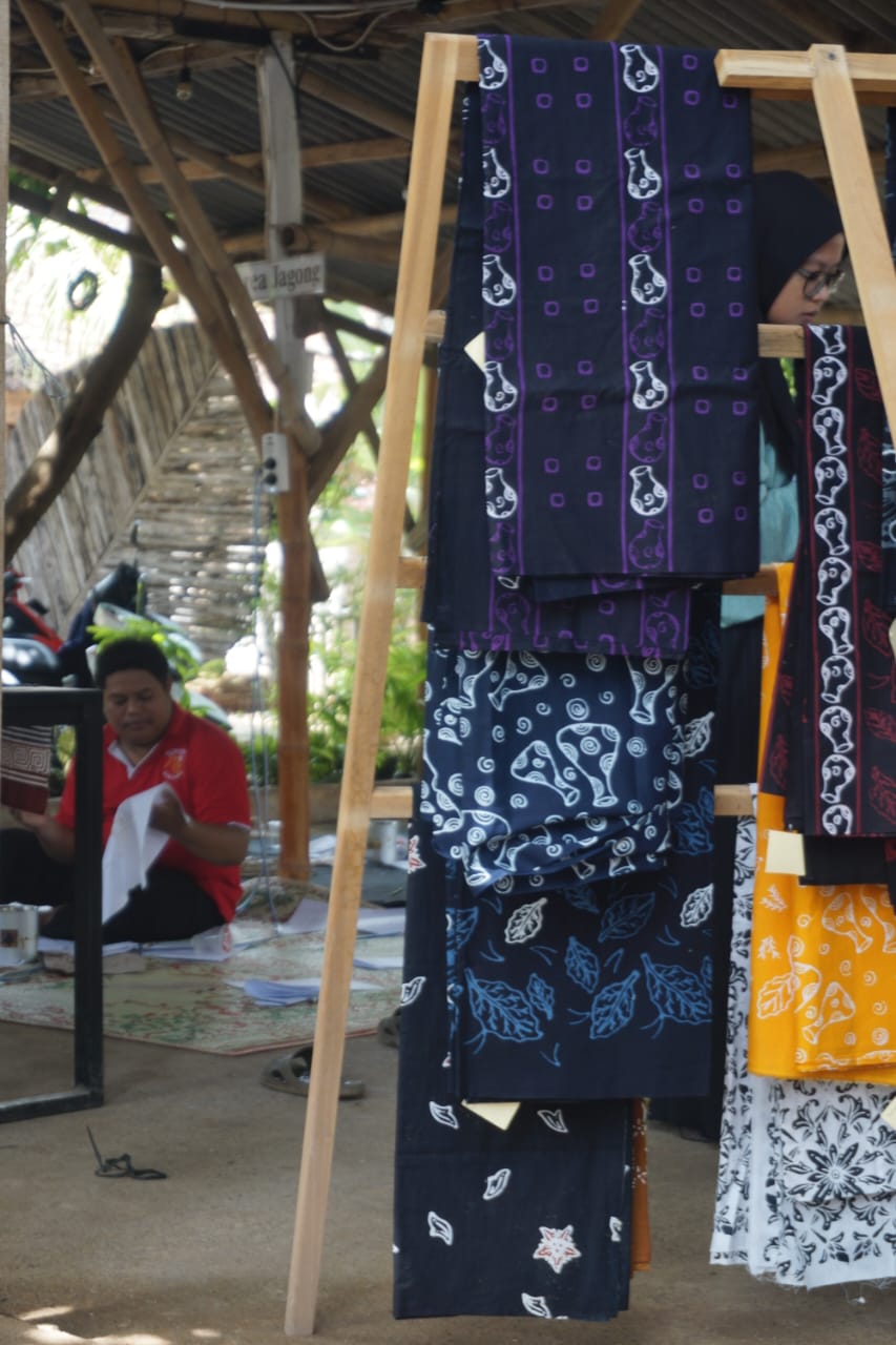 Batik mapan yang diciptakan Ahmad Jalaluddin di Desa Singorojo, Mayong, Jepara (Istimewa)
