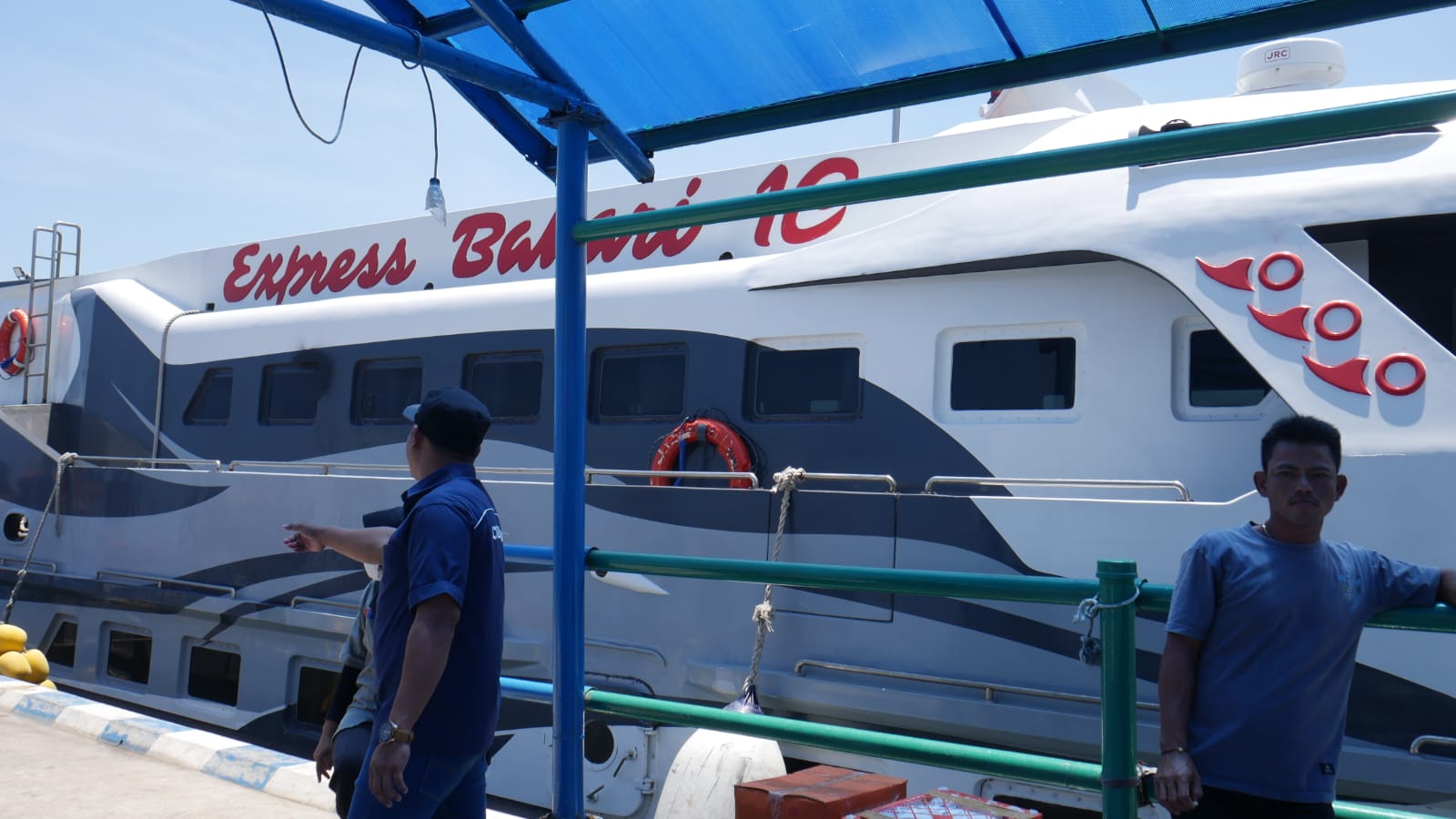 Kapal Motor Cepat (KMC) Express Bahari 1C (Istimewa)