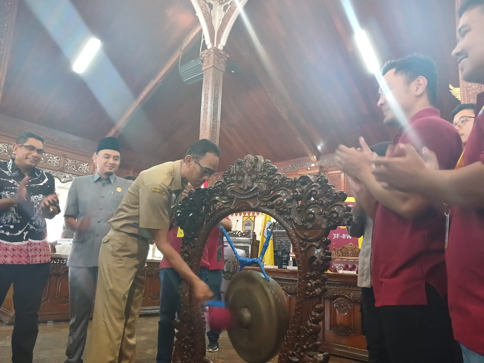 Bertajuk "Where elegancy meets craftsmanship", acara JIFBW Kedua dibuka di Pendopo R.A. Kartini, Jepara pada (26/2/2024) (KlikFakta/Nur throtul Fadhilah)