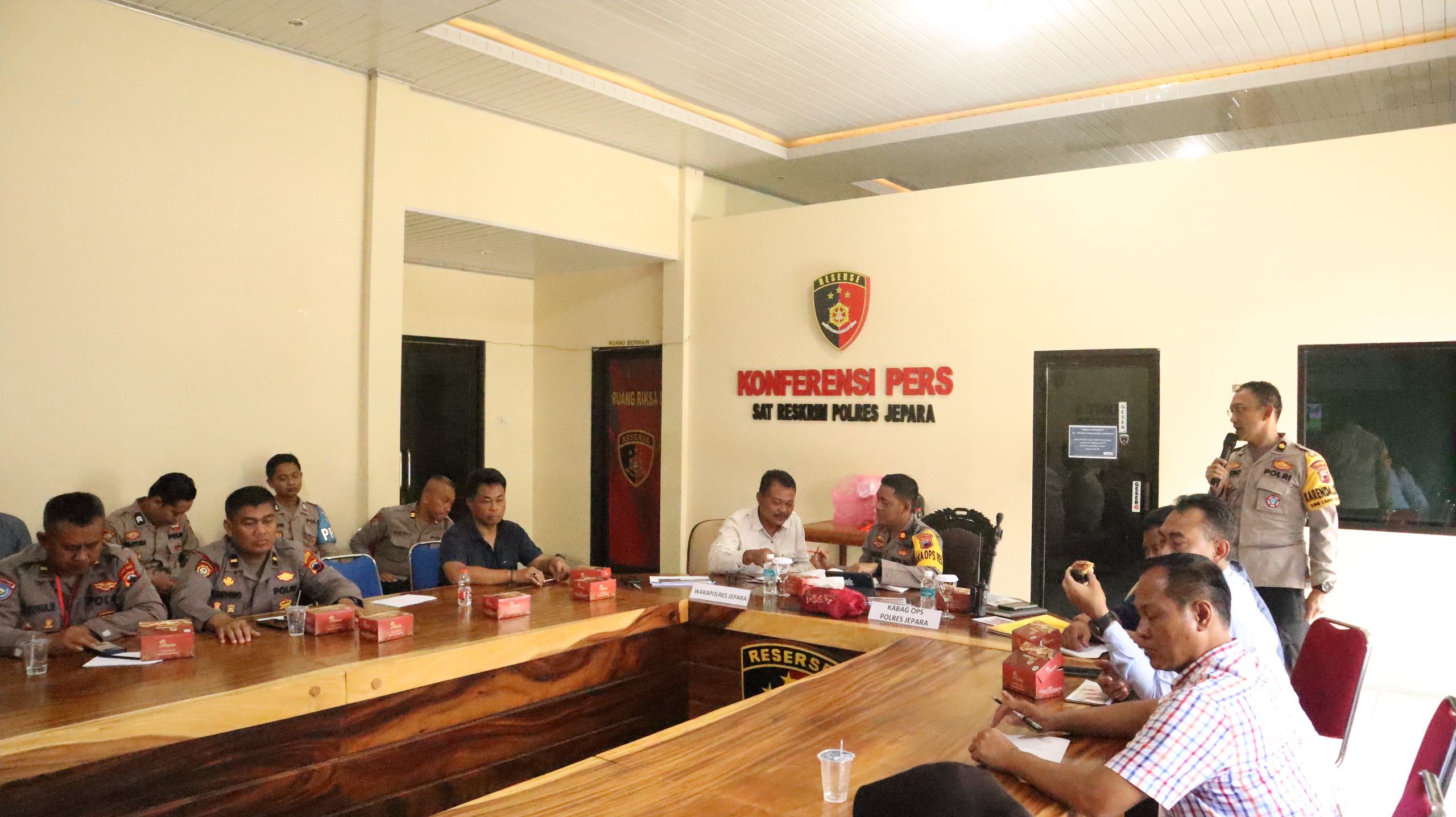 latihan Pra Operasi (Lat Pra Ops) Pekat Candi 2024 di ruangan Gelar Satreskrim Polres Jepara, Selasa (5/3/2024)