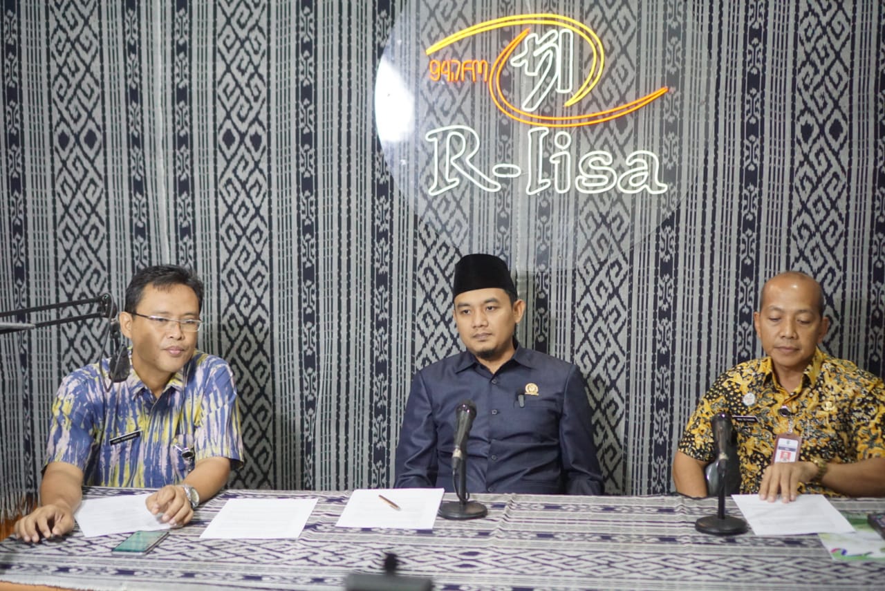 Rasa optimis Pemkab Jepara dalam mempertahankan raihan Adipura menjadi bahasan dalam dialog interaktif di Radio R-Lisa FM Jepara