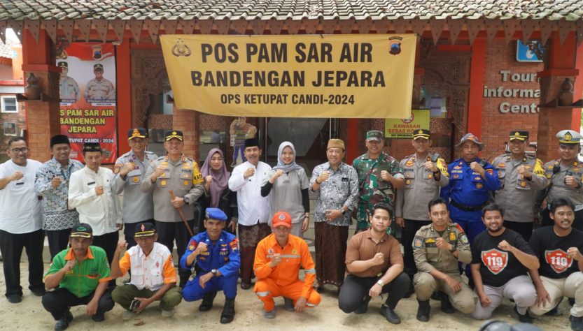 Penjabat Bupati Jepara meninjau beberapa lokasi posko mudik lebaran 2024 pada Kamis (4/4/2024)