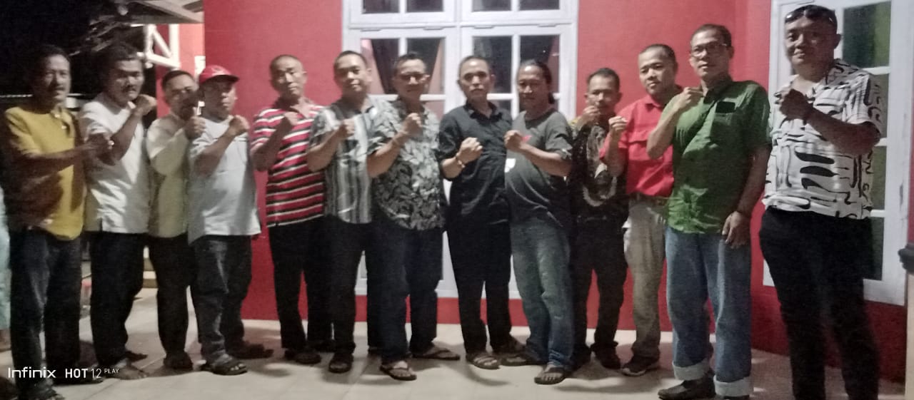 Foto bersama para ketua PAC PDIP Jepara usai melakukan pertemuan dan buka puasa bersama. (Jum'at 05 April 2024)