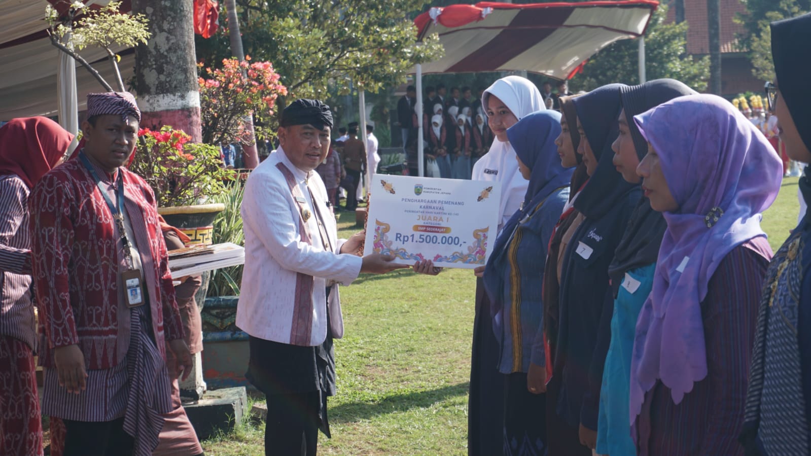Peringatan Hari Pendidikan Nasional (Hardiknas) di Alun-Alun I Jepara, Kamis (2/5/2024)