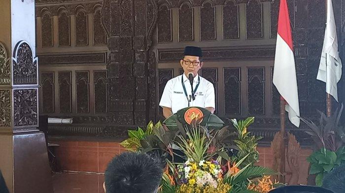 Sekretaris Daerah ( Sekda ) Kabupaten Kudus, Revlisianto Subekti resmi menjadi Ketua Palang Merah Indonesia (PMI) Kabupaten Kudus masa bakti 2024-2029 (Foto: TribunMuria)
