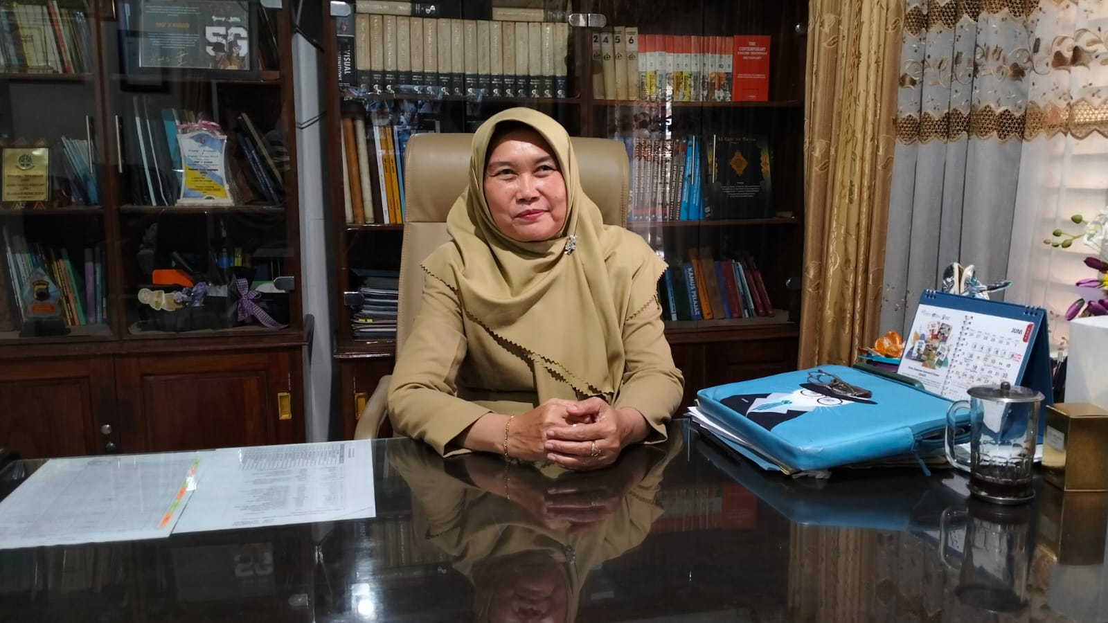 Pendaftaran Ulang di SMP N 2 Kudus Rampung, 224 Siswa Diterima 1 Kepala SMP Negeri 2 Kudus, In Setyorini