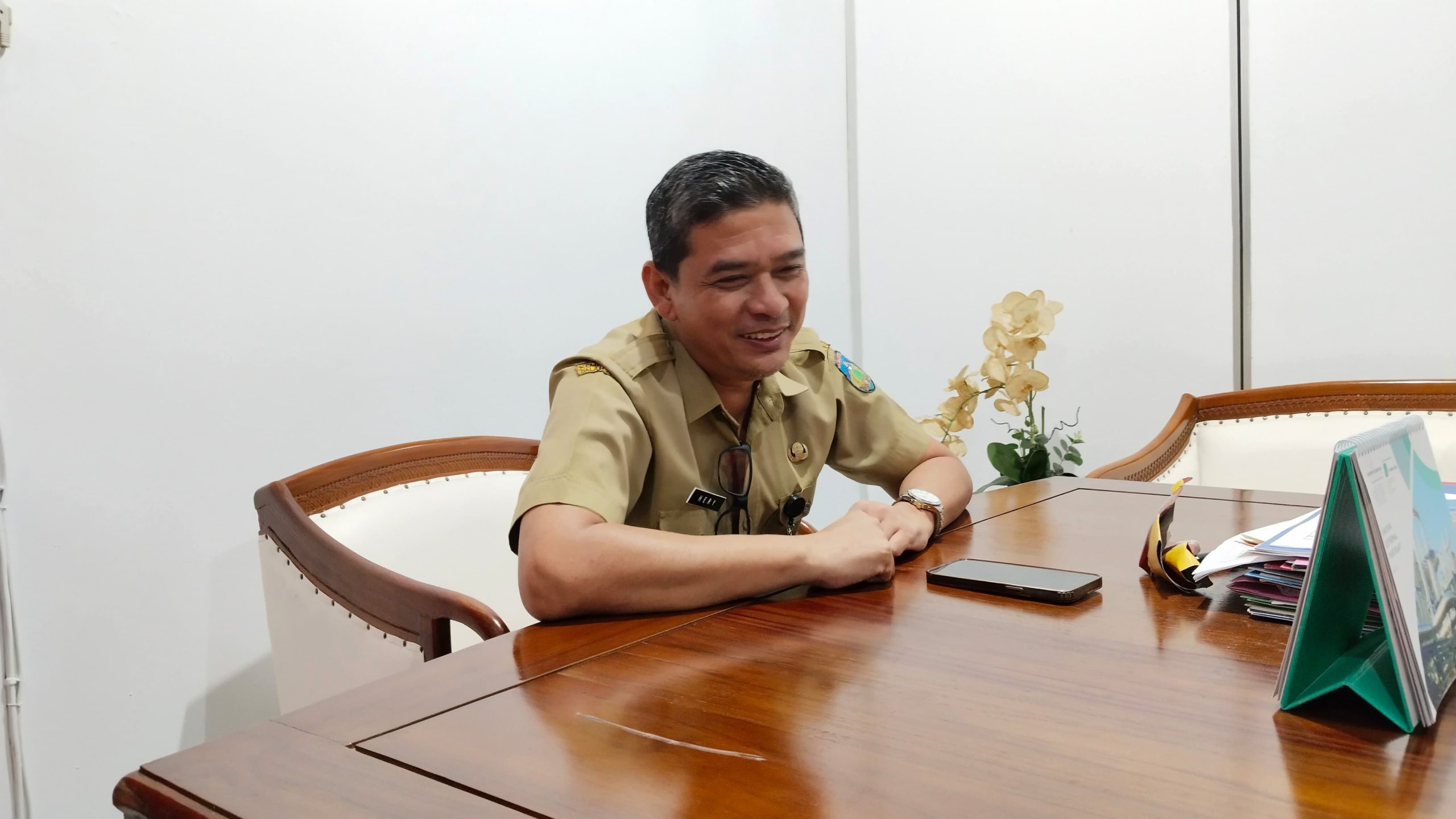 Penjabat (Pj) Bupati Jepara Edy Supriyanta melalui Asisten II Setda Jepara, Hery Yulianto mengungkapkan Pemerintah Kabupaten (Pemkab) Jepara belum bisa memutuskan terkait pengadaan mobil tanki untuk Badan Penanggulangan Bencana Daerah (BPBD) Jepara.