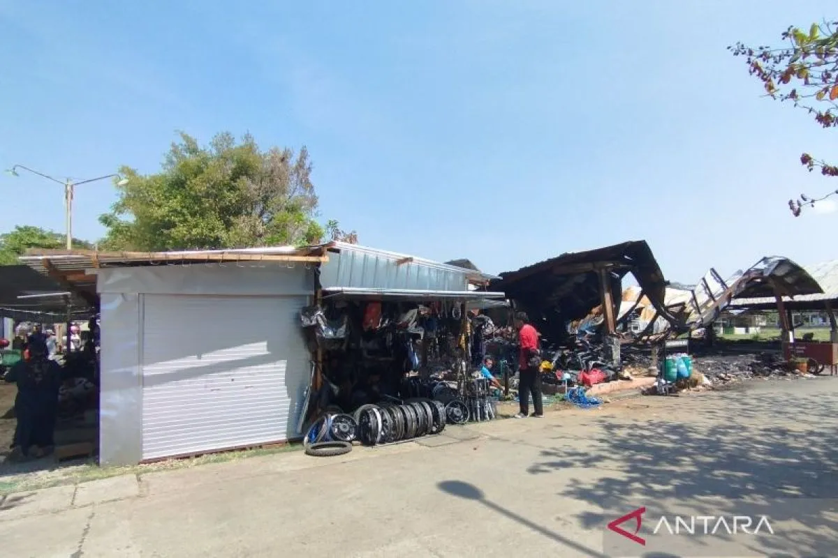 Kondisi Pasar Babe pasca kebakaran (foto: ANTARA)