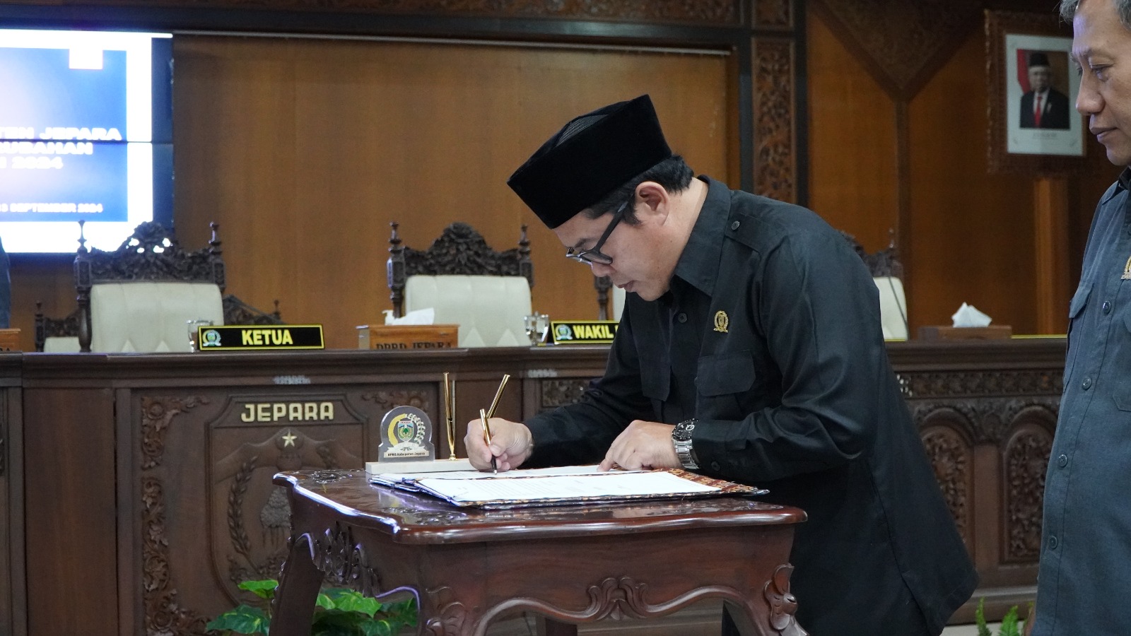 Ketua DPRD Jepara, Agus Sutisna.