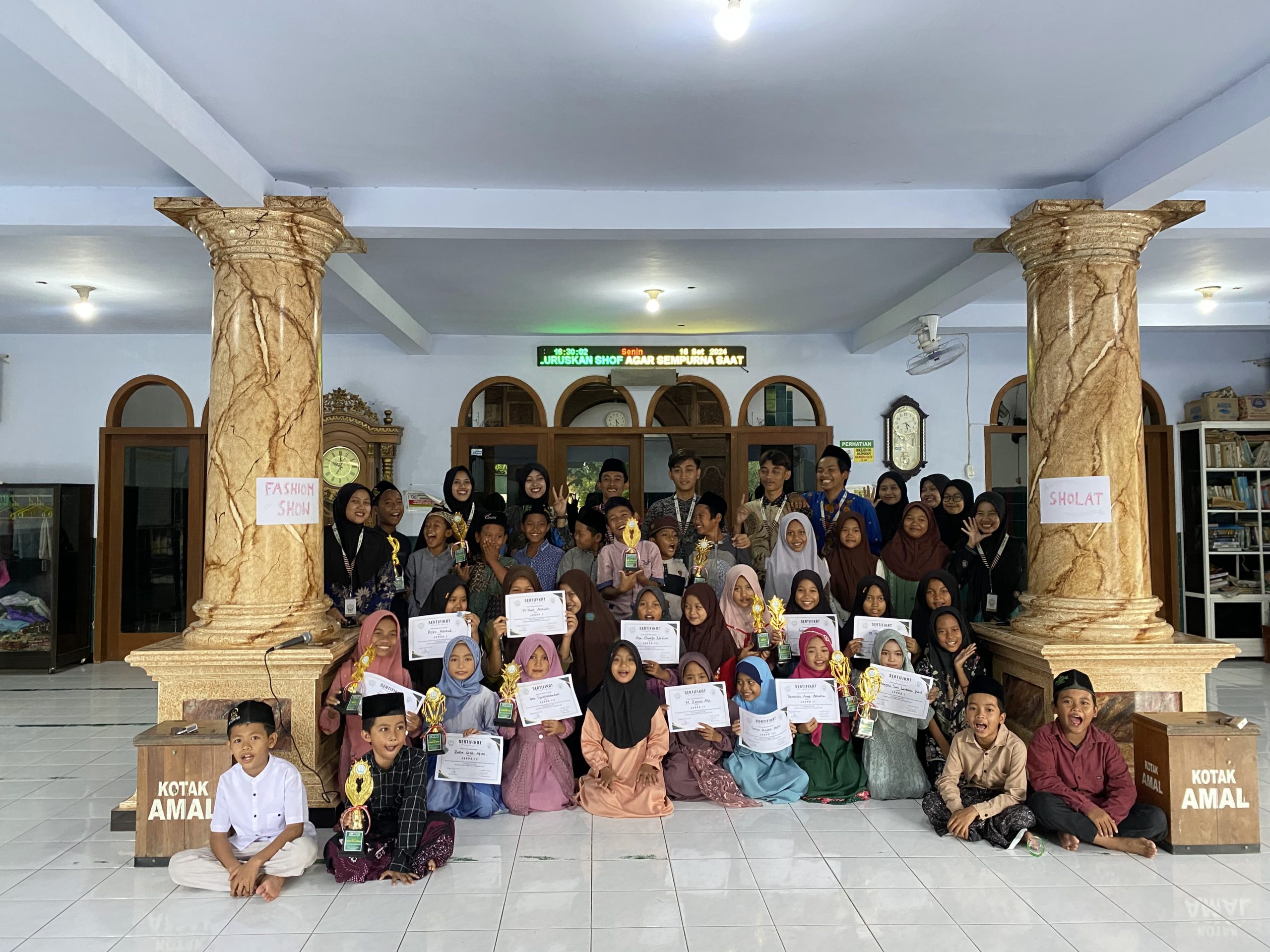 Gebyar Maulid di Masjid Baitul Quddus Desa Selojari