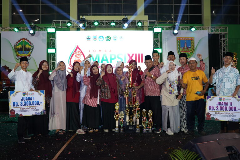 Kabupaten Pekalongan raih Juara Umum MAPSI tingkat Provinsi Jawa Tengah SMP ke-XIII Tahun 2024 (foto: Zonanews.id)
