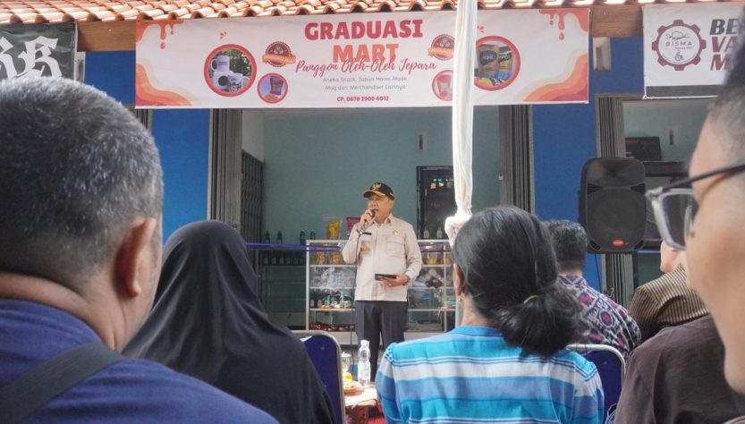 Peluncuran Jepara Care Store pada Selasa (15/10/2024) di sebelah Rumah Pelayanan Sosial (Rumpelsos) (foto: Pemkab Jepara)