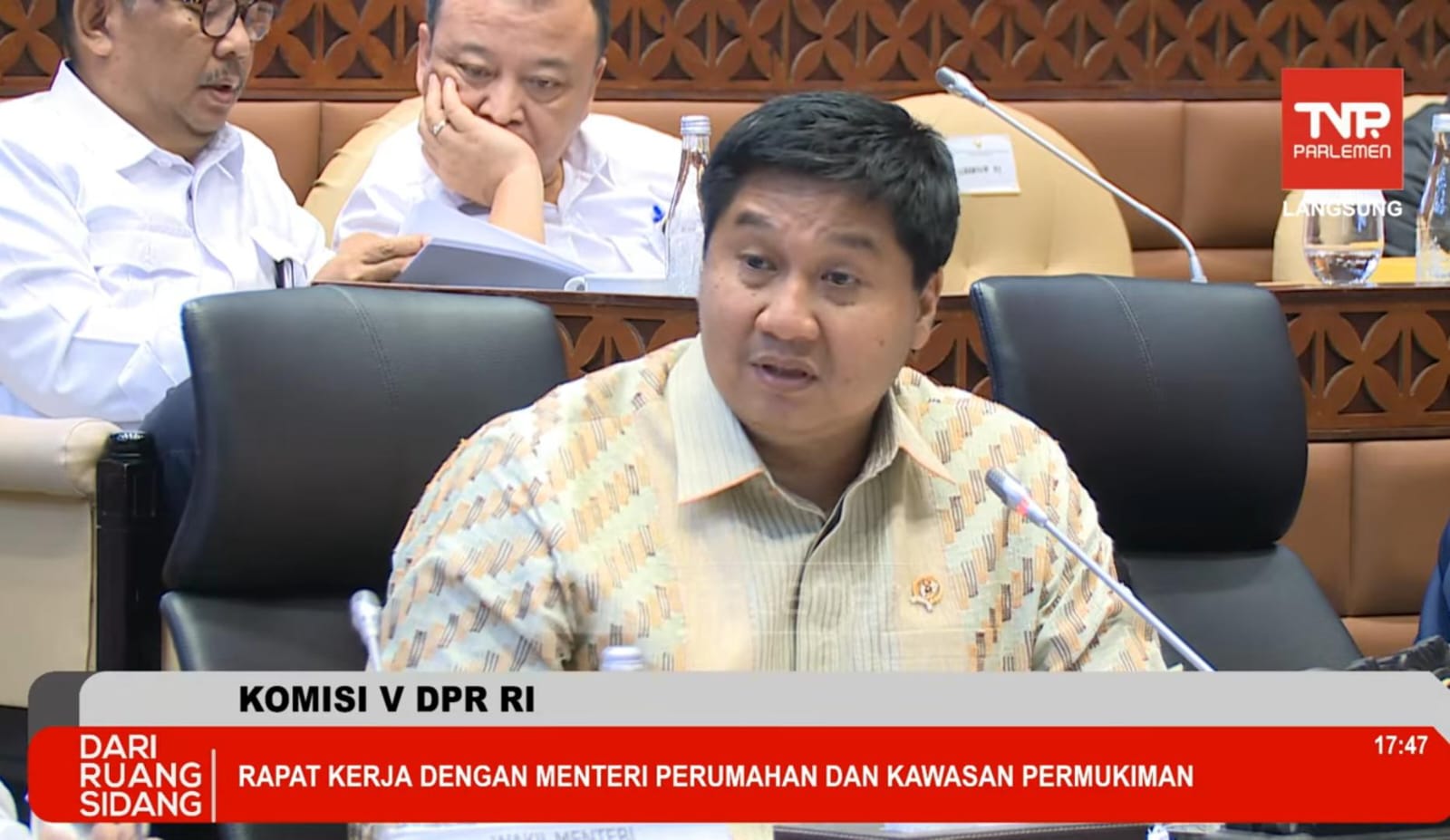 Menteri Perumahan dan Kawasan Permukiman, Maruarar Sirait melakukan rapat koordinasi dengan Komisi V DPR RI di ruang sidang DPR RI pada Senin (04/11/2024) (tangkapan layar kanal Youtube TVR Parlemen)
