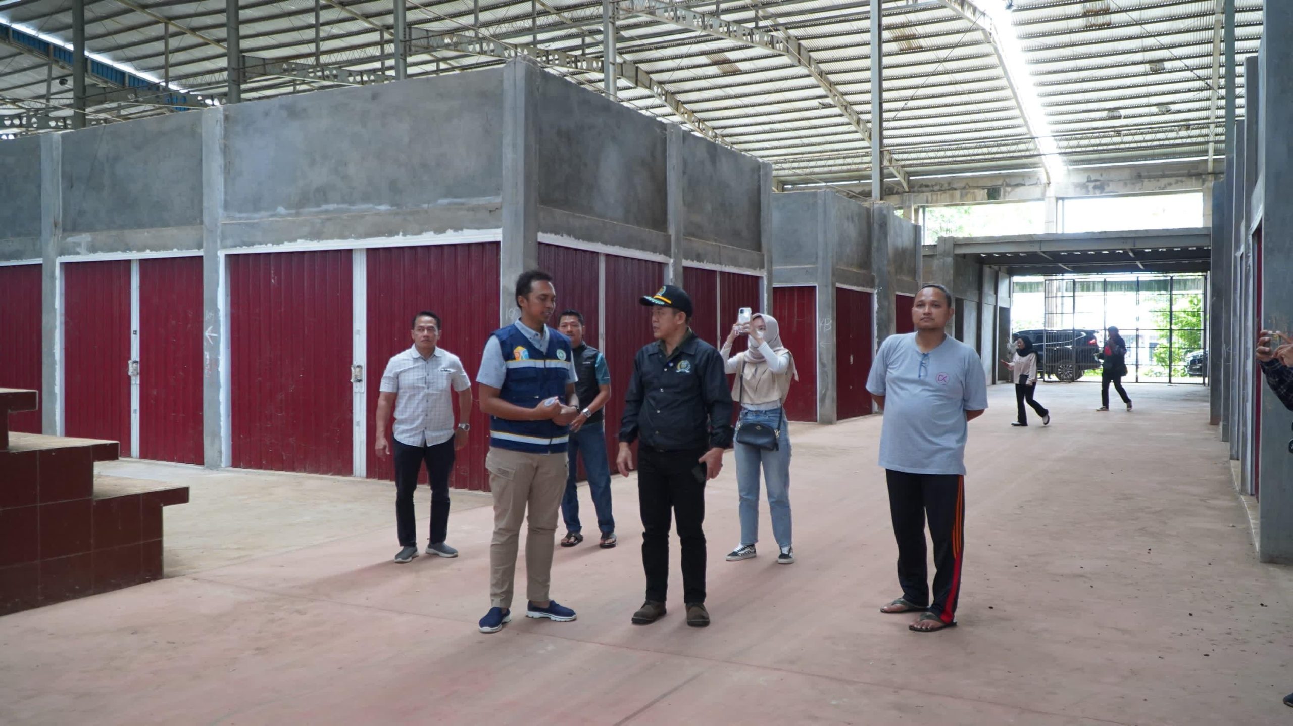 Pasar Bangsri yang baru tampak mangkrak (istimewa)