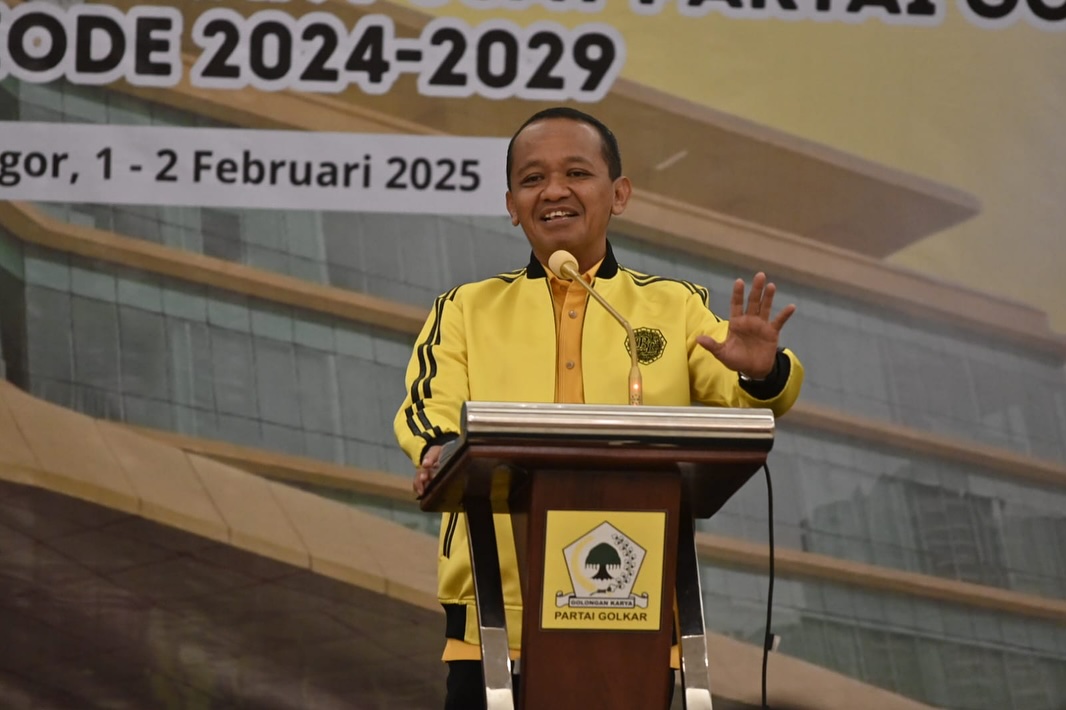 Bahlil Lahadahlia Membuka Acara Orientasi dan Outbond DPP Partai Golkar di Bogor (Foto: Instagram @golkar.indonesia)