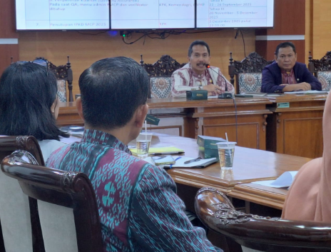 Sekretaris Daerah Kabupaten Jepara, Edy Sujatmiko pada evaluasi MCP KPK 2024 dan persiapan MCP 2025, di Ruang RMP Sosrokartono, Setda Kabupaten Jepara, Senin (10/2/2024)