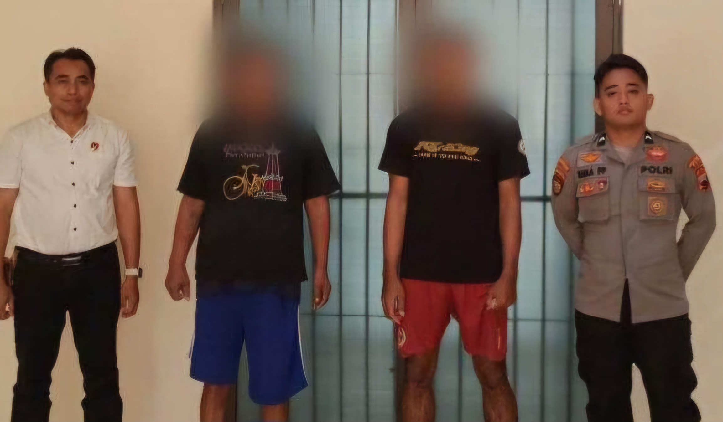 Bapak dan anak asal Kecamatan Sukolilo, Pati yang diamankan kepolisian lantaran menganiaya tetangga karena masalah sepele membunyikan klakson (foto: TribunBanyumas.com)