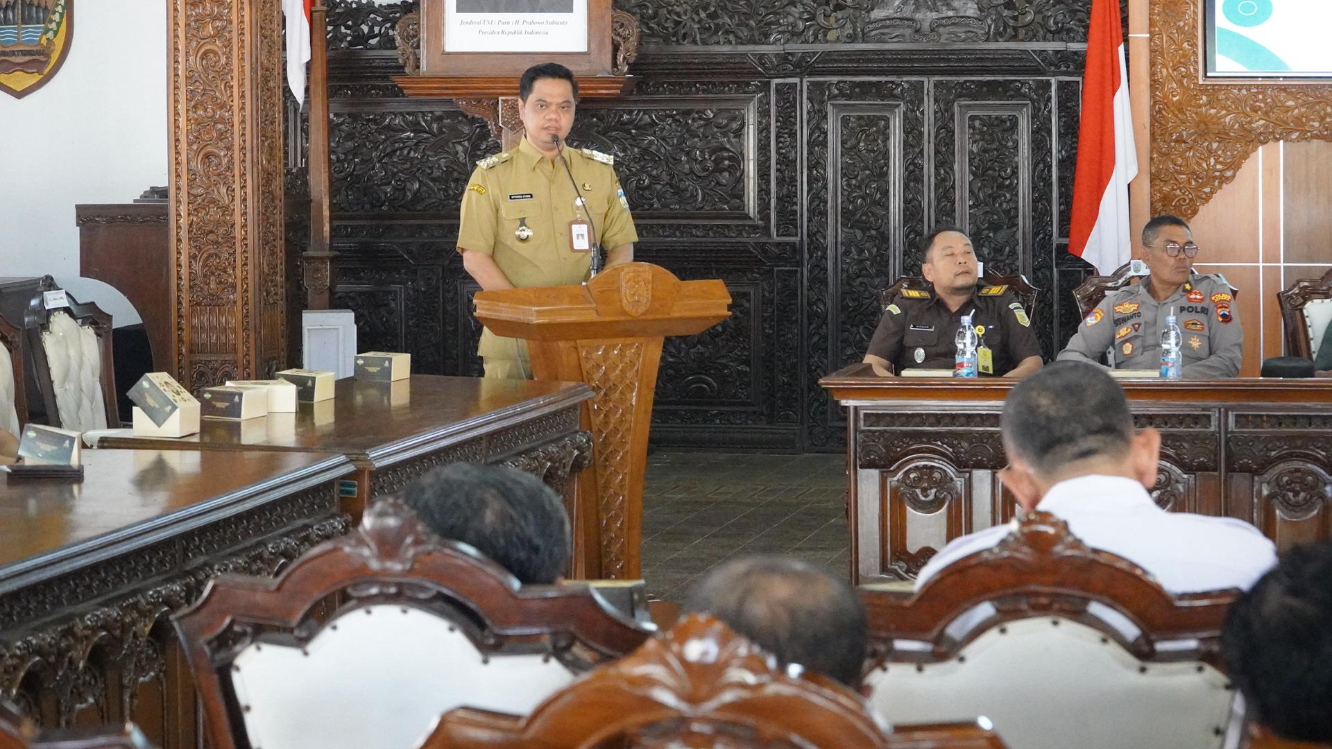 Bupati Jepara Witiarso Utomo (Wiwit) dalam Musyawarah Perencanaan Pembangunan (Musrenbang) Rencana Pembangunan Jangka Menengah Daerah (RPJMD) Kabupaten Jepara 2024-2029, di Pendapa Kartini, Selasa, (6/5/2025)