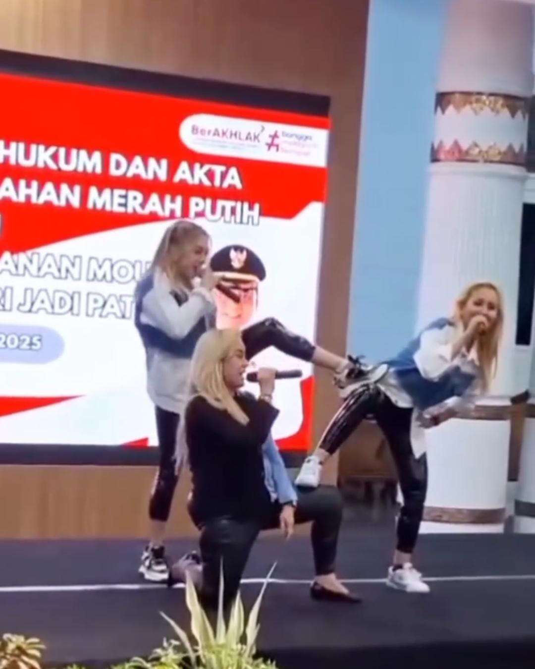 Foto : Tangkapan Layar Facebook Lece Mania