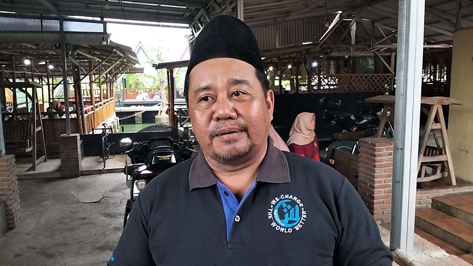 pemilik Kampung Sawah Segaran, Rifan Hamim