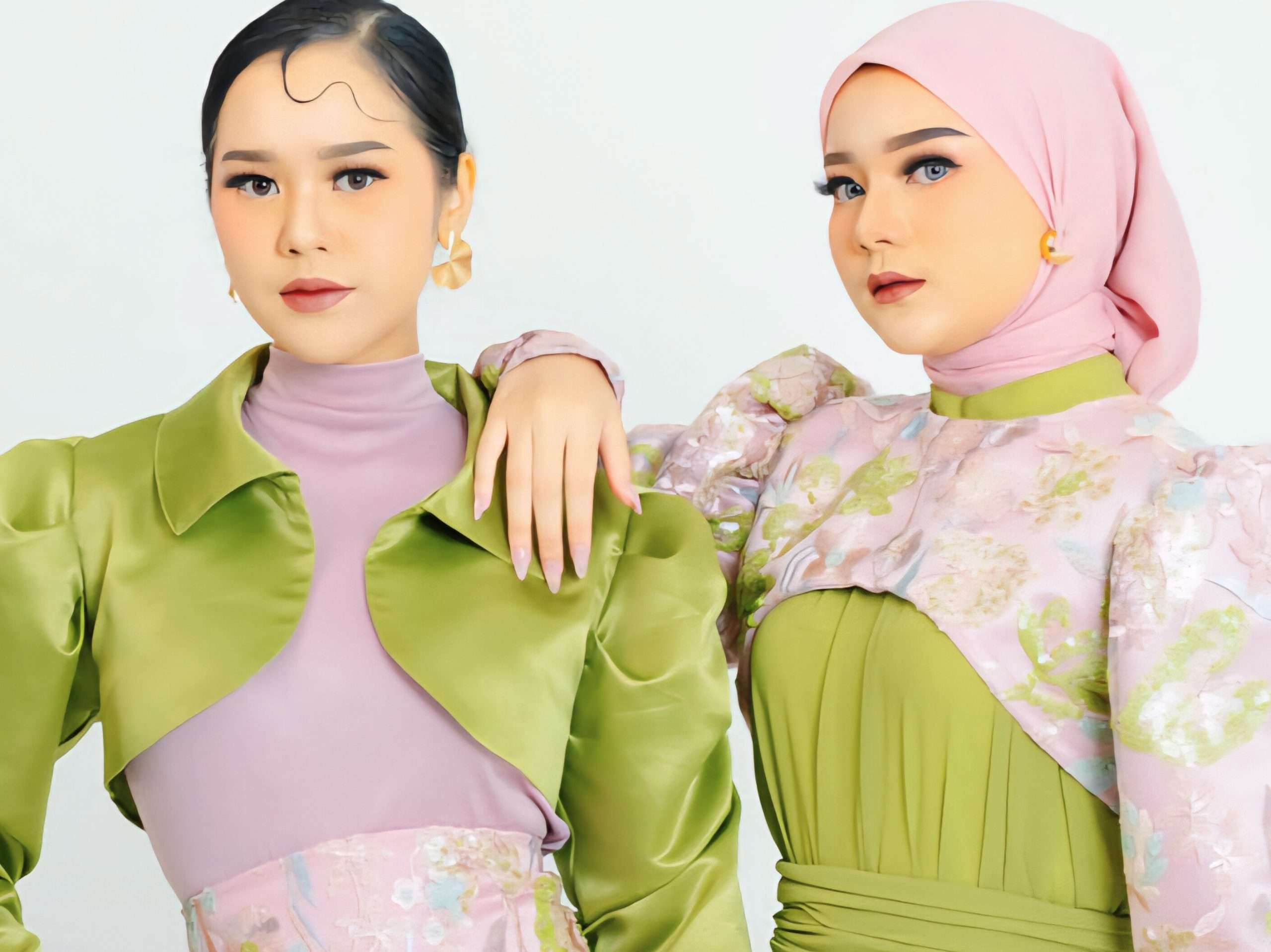Busana nuansa romantic fresh pada Kudus Fashion Week 2025 siap memanjakan para penikmat fashion (foto: Zonanews.id)