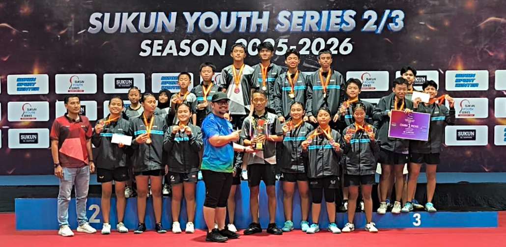 Para atlet tenis meja peraih medali Sukun Youth Series II pada Minggu (16/11/2025) malam