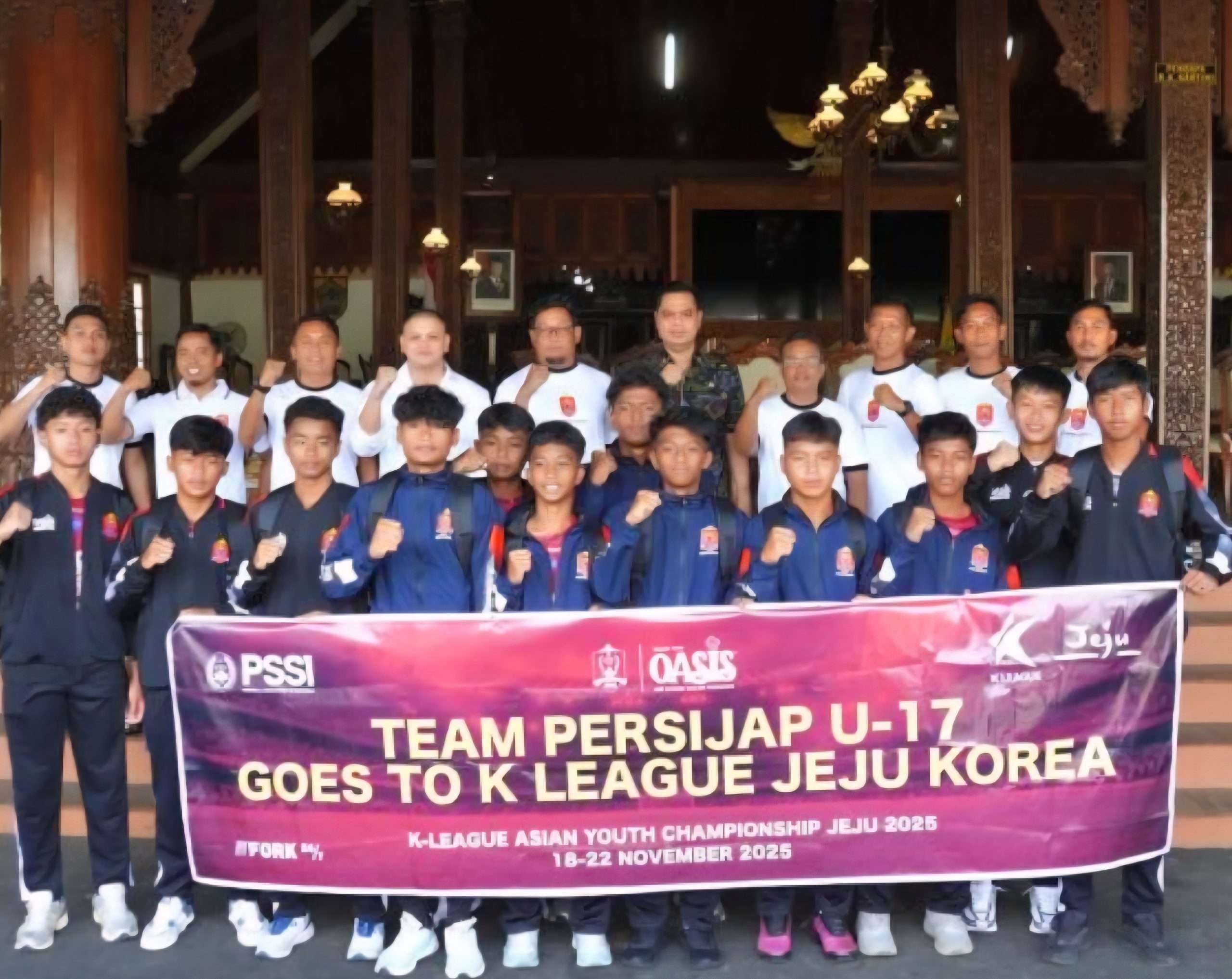 Pelepasan Tim Elit Pro Academy (EPA) Persijap U17 di Pendopo R.A. Kartini Jepara, Selasa (4/11/2025) (foto: laman resmi Pemkab Jepara)